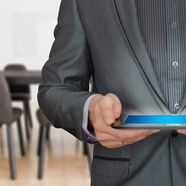 businessman, consulting, business-2606509 businessman, consulting, business